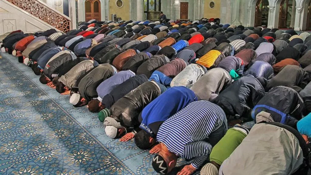 Learn Namaz Online with almomin